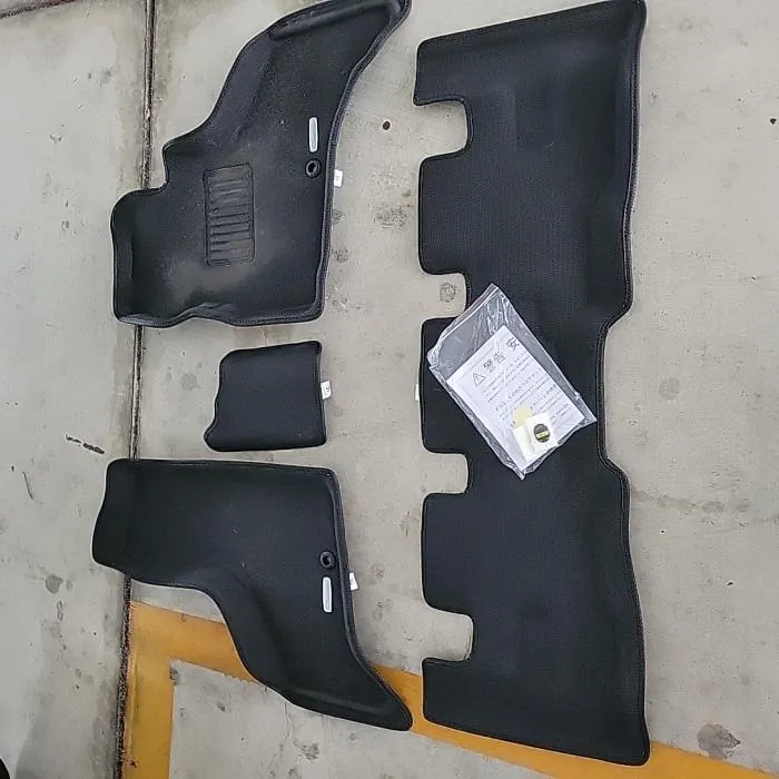 ダイハツ　アトレーハイゼット用クラッツオ立体フロアマット