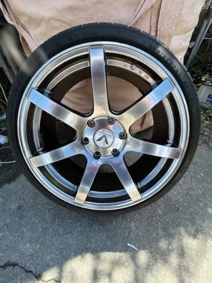 ギブソン　カミュラ２０インチ