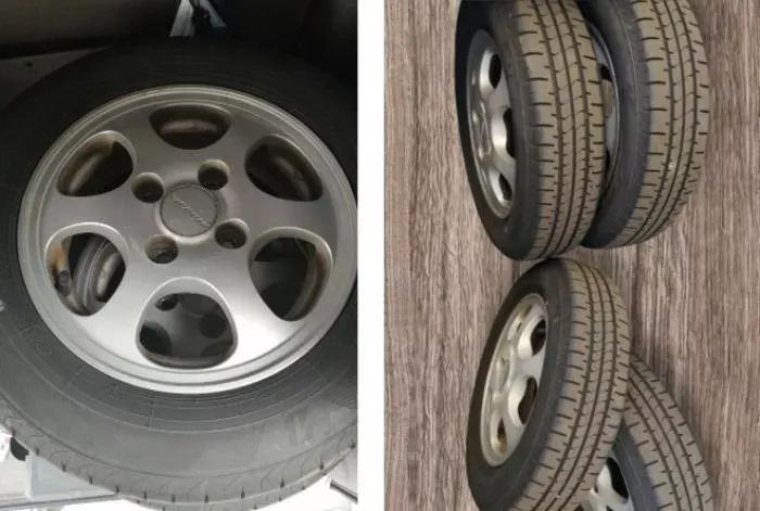 アルミ付きタイヤ　セット