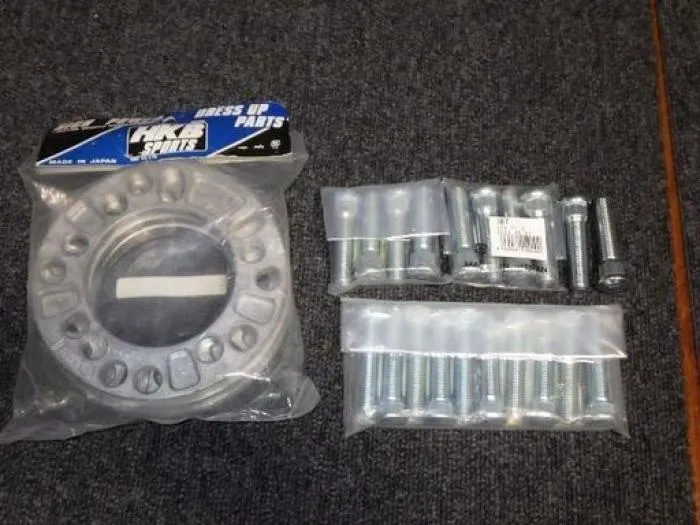 8mmスペーサー＆トヨタ用ロングハブボルト