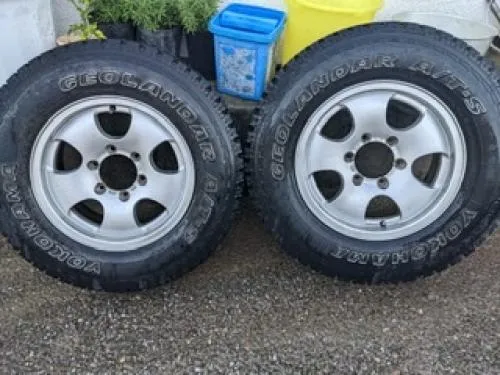 ホイール 四駆 6穴 売ります 車パーツ 沖縄宝島 沖縄個人売買掲示板