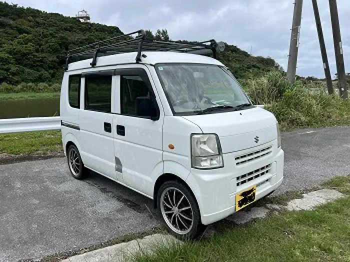エブリイ