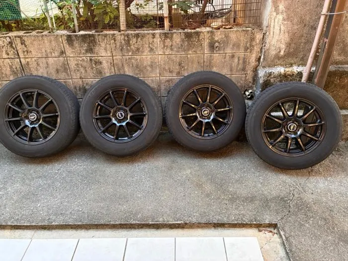 225/65/r17 タイヤホイール4本セット