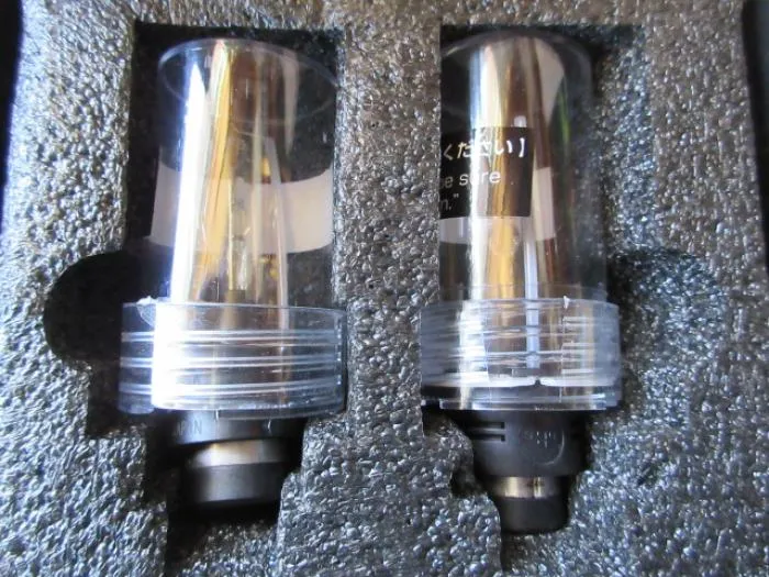 HIDバルブ（D4S）6500ｋ　HID屋製