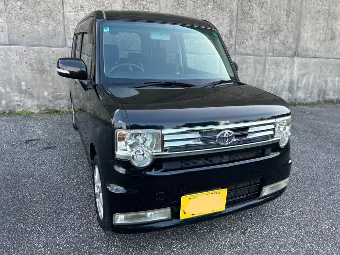 TOYOTA ピクシスspace