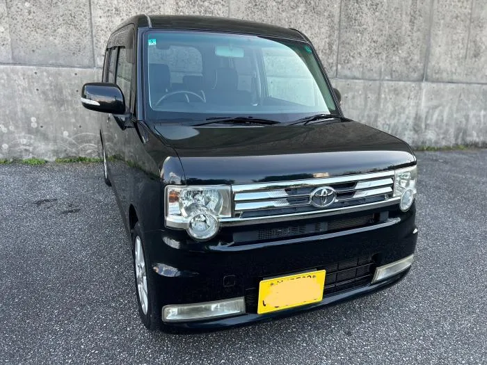 TOYOTA ピクシスspace