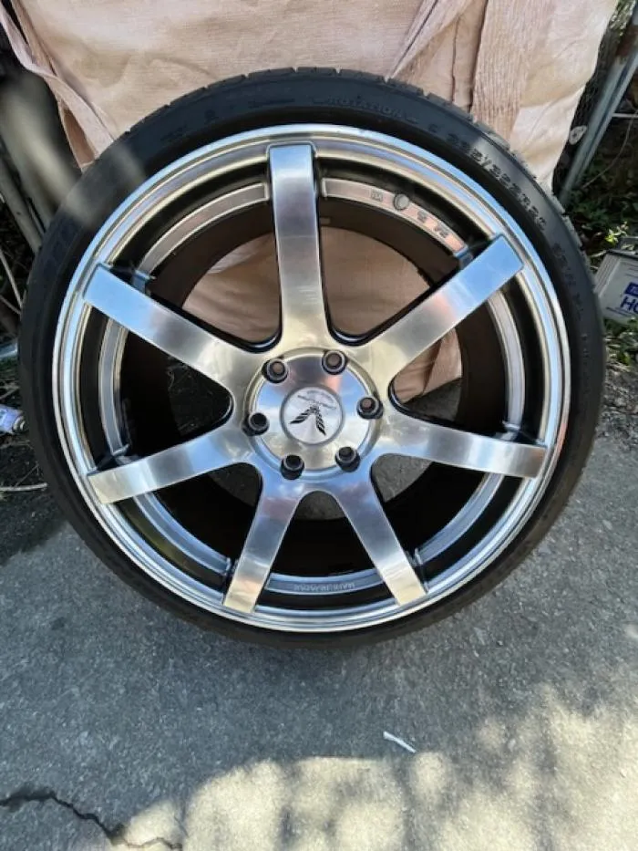 ギブソン　カミュラ２０インチ