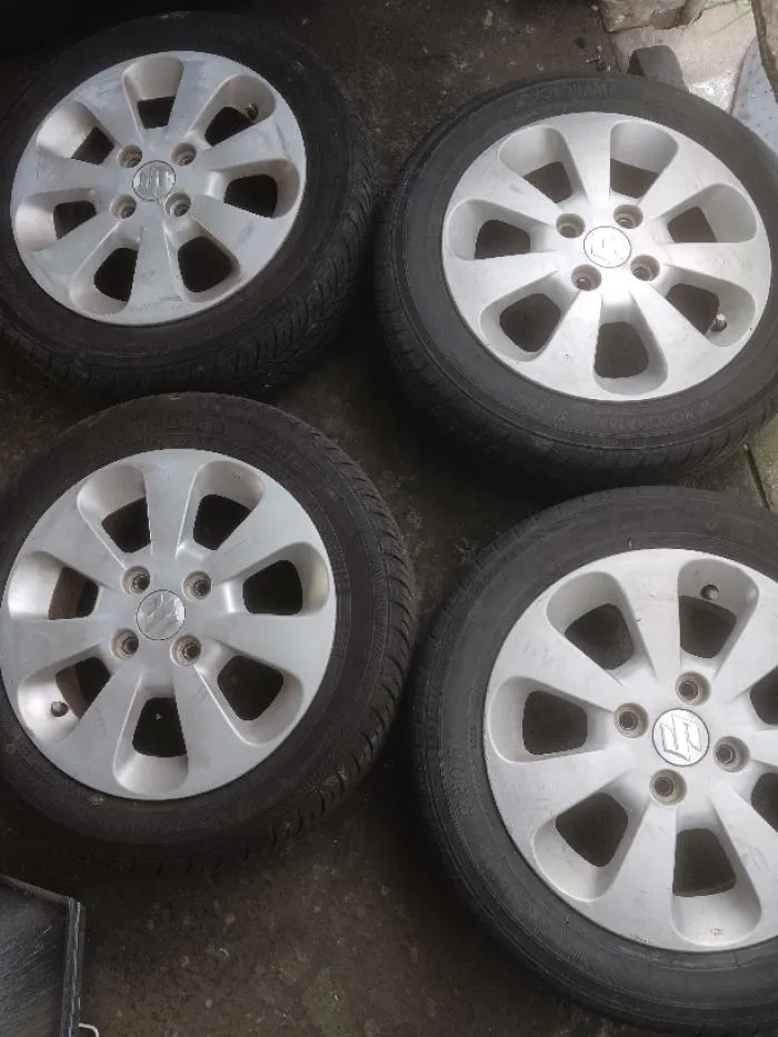 軽用中古タイヤ　アルミホイール　四本セット