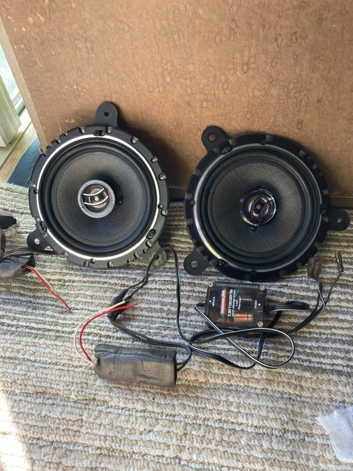 カロッツェリア　