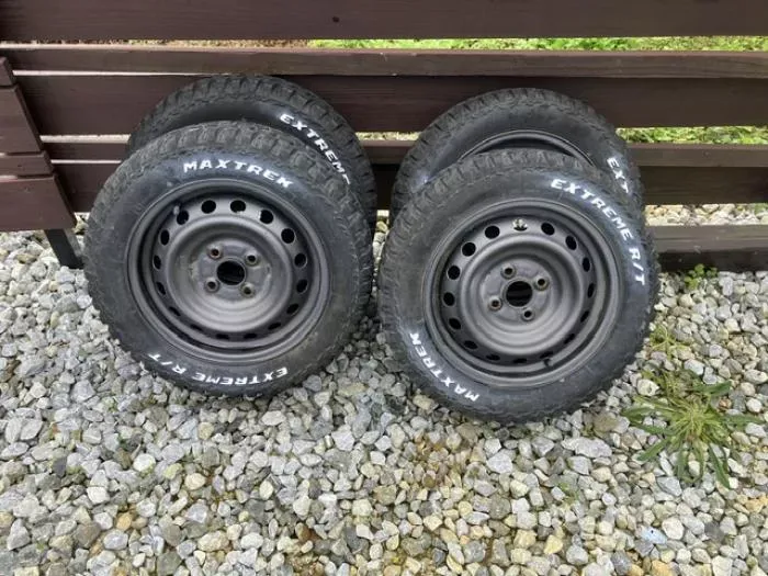 14インチホイールタイヤ