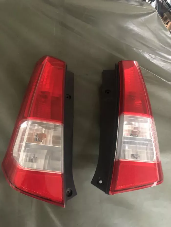 ワゴンR テールランプ　MH23