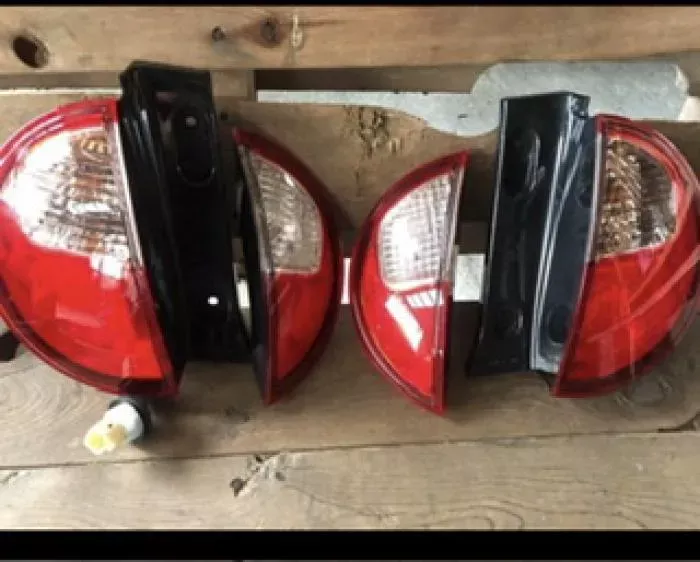 ラパン　テールランプ　HE33