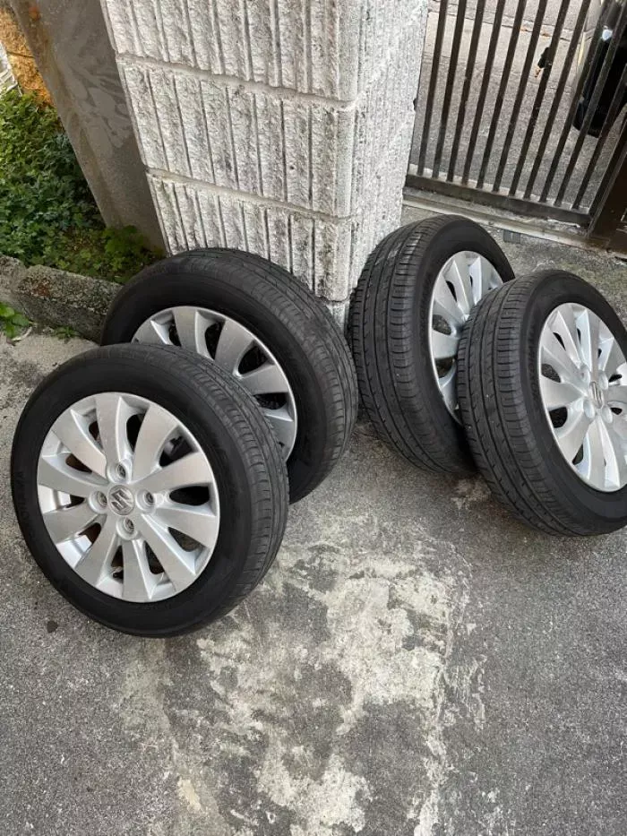 155/65R14 ヨコハマタイヤ　すぐ使用可！