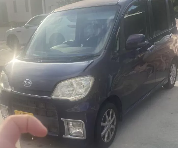 タントエグゼ カスタム